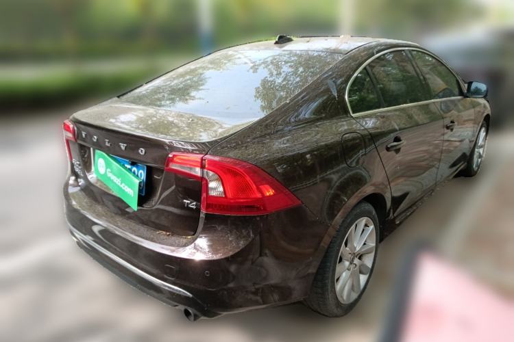 Used Volvo S60 2017 S60L T4 Smart Range Edition
