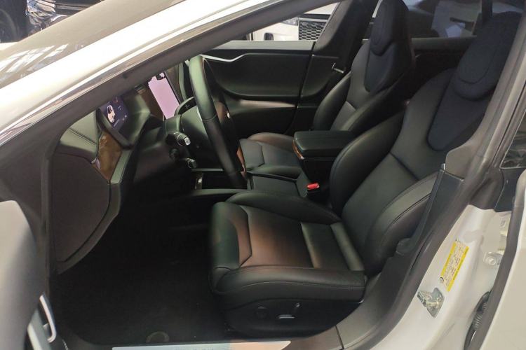 Used Tesla Model S 2019 Standard Range Version
