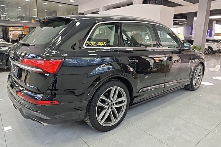 Used Audi Q7 2024 45 TFSI quattro S line Sport Edition