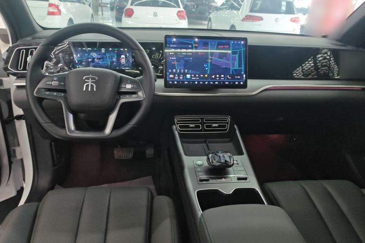 Used BYD Song Pro New Energy 2025 Second-Generation Intelligent Driving Version DM-i 115KM Superior Trim Center Console