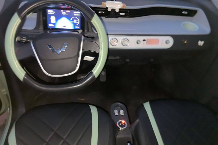 Used Wuling Hongguang MINIEV 2022 Macaron Premium Model – Lithium Ternary Battery