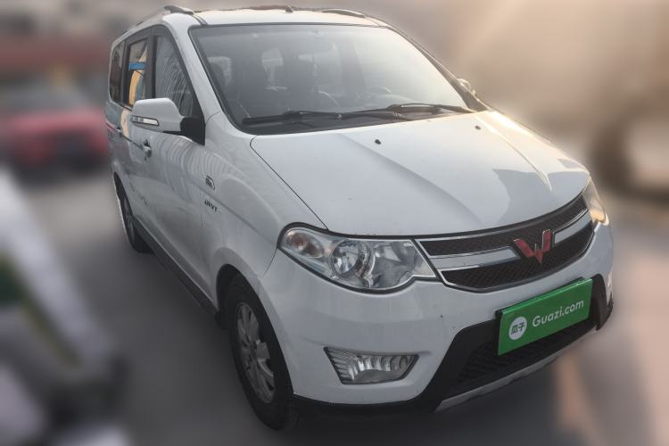Used Wuling Hongguang 2014 1.5L S Luxury Model
