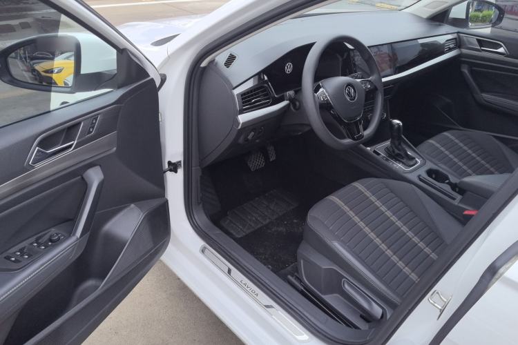 Used Volkswagen Lavida 2022 1.5L Automatic Vision Edition Driver Seat