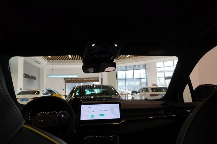 Used Lynk & Co 06 2023 Remix 1.5T Dynamic Halo
