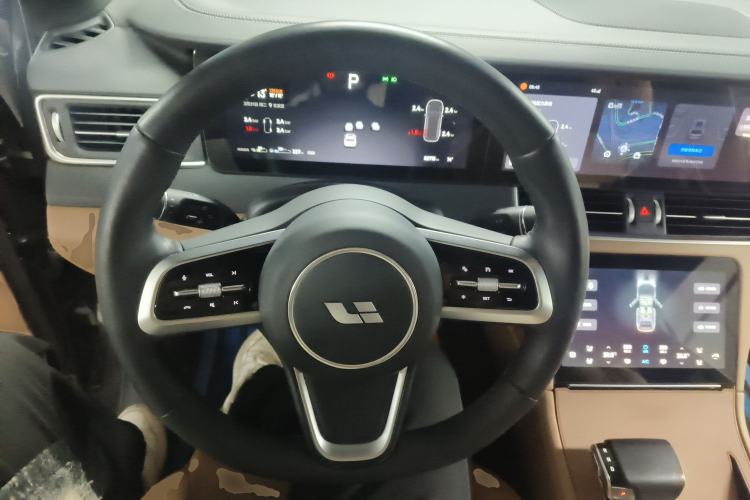 Used Li Auto ONE 2021 Extended-Range 6-Seater Version Steering Wheel