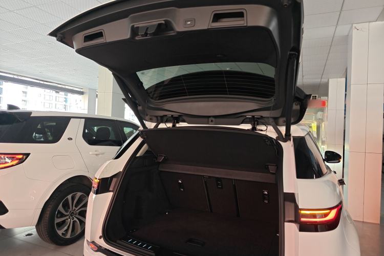 Used Land Rover Range Rover Evoque 2024 Aurora L 249 PS Prestige Light-Chasing Edition