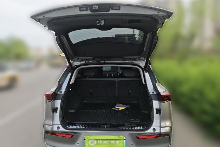 Used Buick E5 2023 Zhenxiang Standard Range Edition Trunk