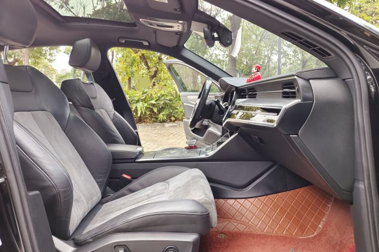 Used Audi A6L 2019 40 TFSI Luxury Dynamic Model