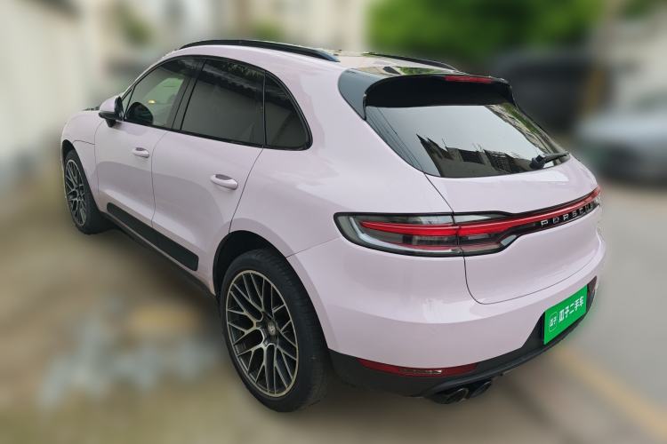 Used Porsche Macan 2018 Macan 2.0T Rear Left 45 Deg