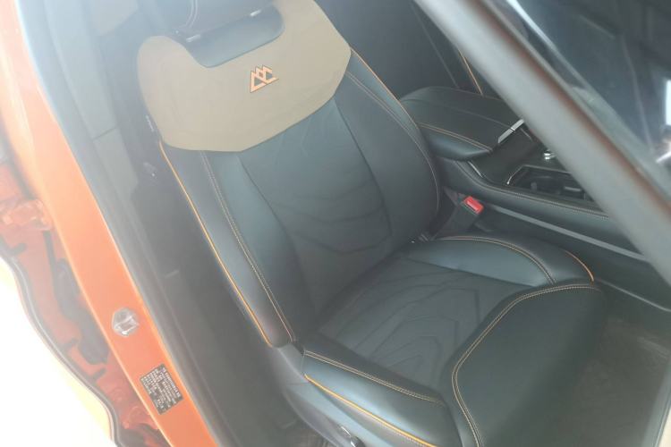 Used Ford Explorer 2024 2.3T EcoBoost Kunlun Peak Edition 7-Seater
