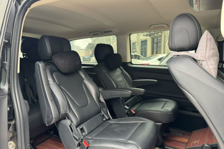 Used Mercedes-Benz Vito 2016 2.0T Elite Edition
