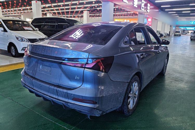 Used Roewe i5 2023 1.5L Manual Comfort Edition