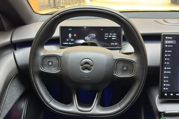 Used Nio ET5T 2024 75kWh Touring Interior 9