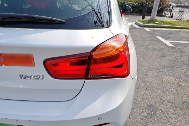 Used BMW 1 Series 2015 120i Leading Model