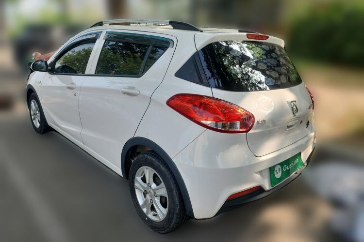 Used Baojun 310 2016 1.2L manual Comfort trim level Rear Left 45 Deg