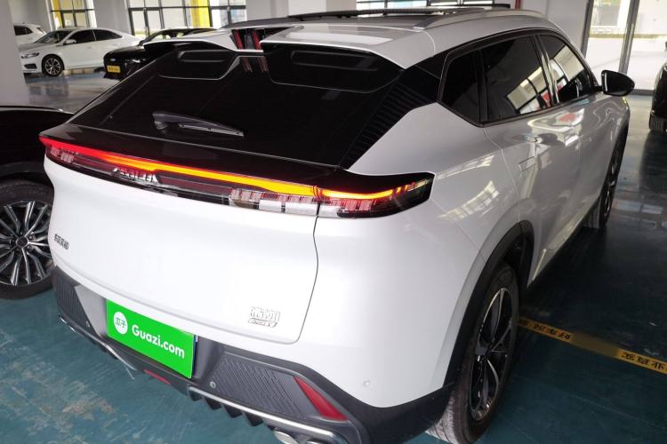 Used Dongfeng Aeolus Mage 2023 1.5T Luxury Edition
