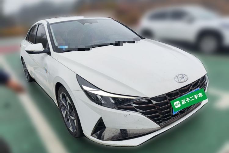 Used Hyundai Elantra 2022 1.5L CVT LUX Prestige Edition
