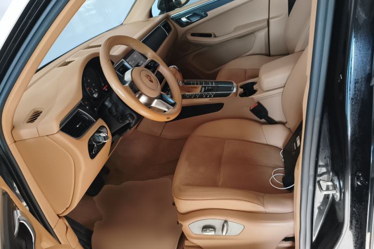 Used Porsche Macan 2014 Macan 2.0T
