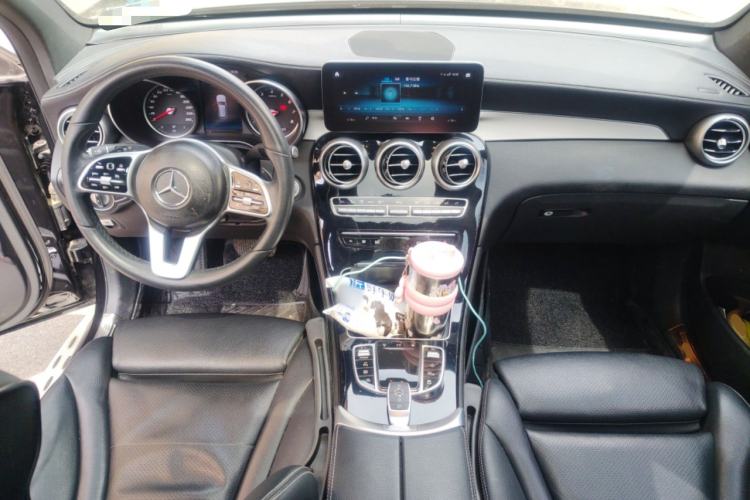 Used Mercedes-Benz GLC 2020 GLC 260 L 4MATIC Dynamic Model Center Console