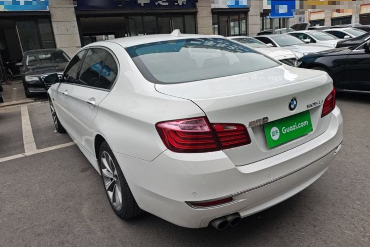 Used BMW 5 Series 2014 525Li Fashion Design Package Rear Left 45 Deg