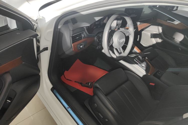 Used Audi A4L 2020 40 TFSI Fashion Dynamic Model