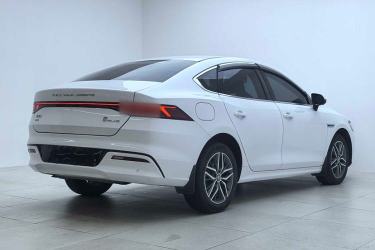 Used BYD Qin PLUS 2024 HONOR Edition DM-i 120KM Beyond Model