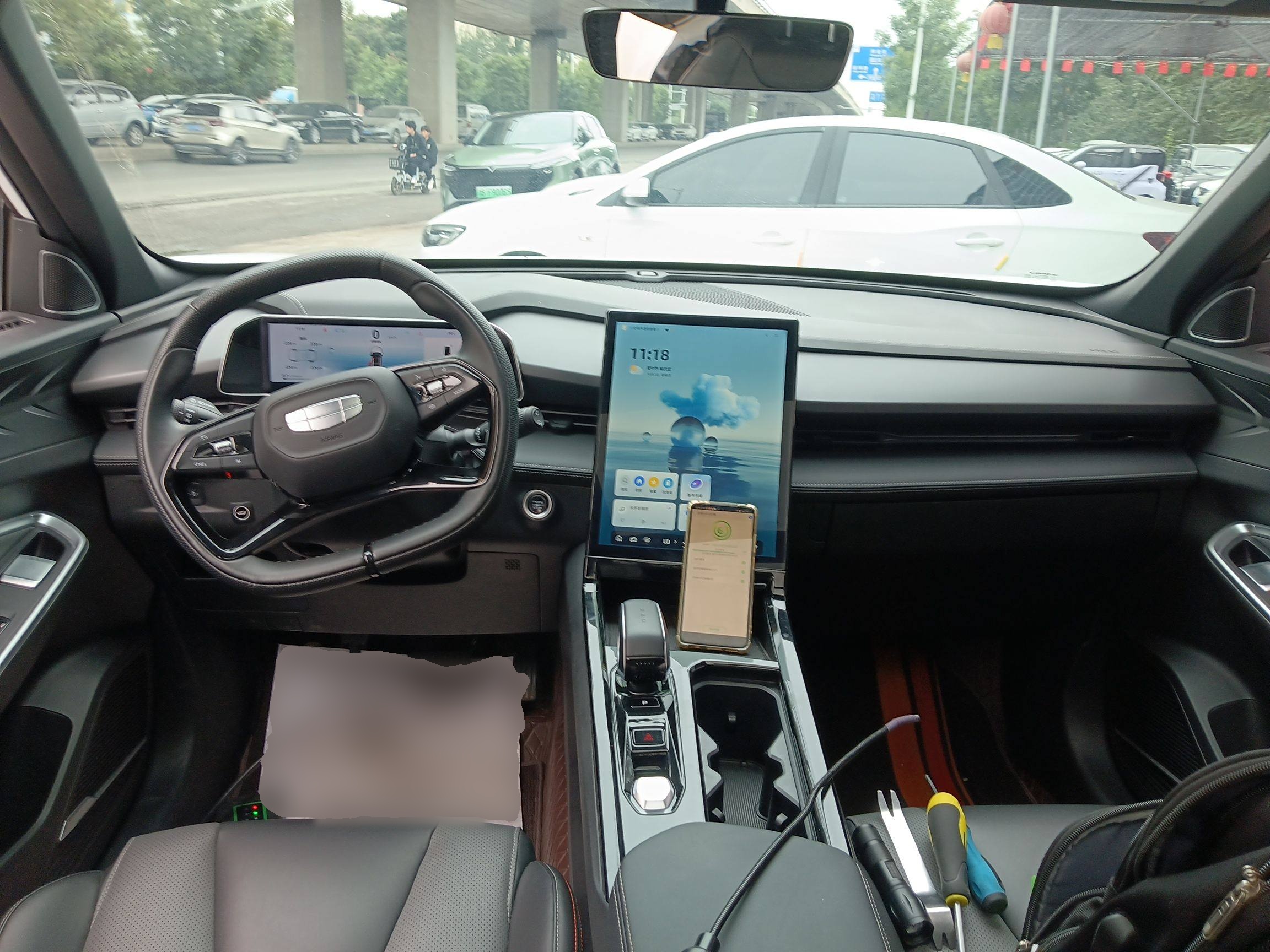 Geely Auto Emgrand X7 Sport 2023 Boyue COOL 1.5TD Smart Connect+ — снимка 12