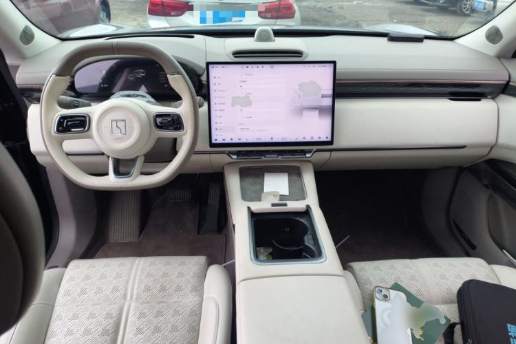 Used Zeekr 7X 2025 75 kWh Rear-Wheel Drive Intelligent Driving Version Center Console