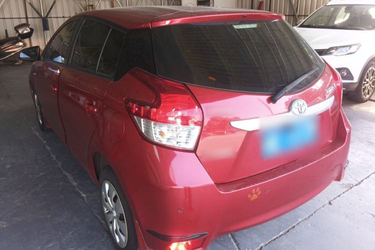 Used Toyota YARiS L Zhi Xuan 2015 1.5E Automatic Charm Edition
