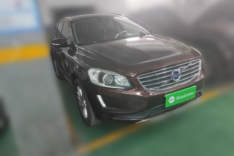 Used Volvo XC60 2016 T5 Smart Upgrade Model
