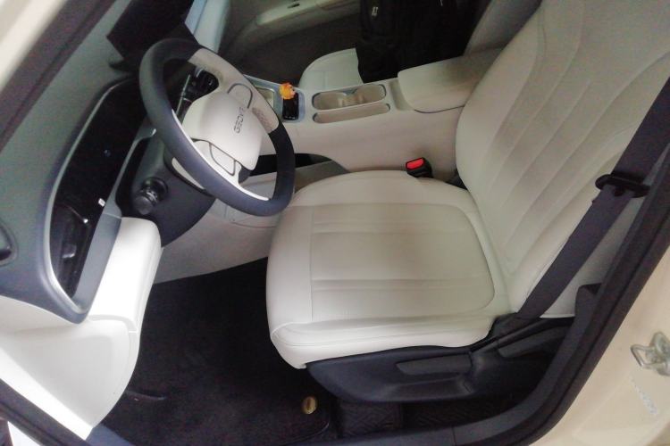 Used Geely Galaxy Geome 2025 410 km Free Version