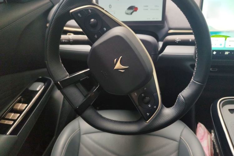 Used ARCFOX T1 2025 Model 425 PRO