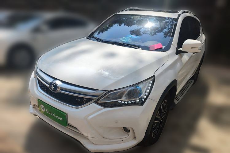 Used BYD Song New Energy 2017 Song DM 1.5TID All-Wheel Drive Luxury Model