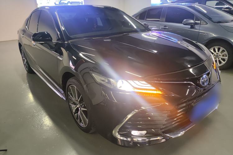 Used Toyota Camry 2023 Dual-Motor 2.5HG Luxury Edition
