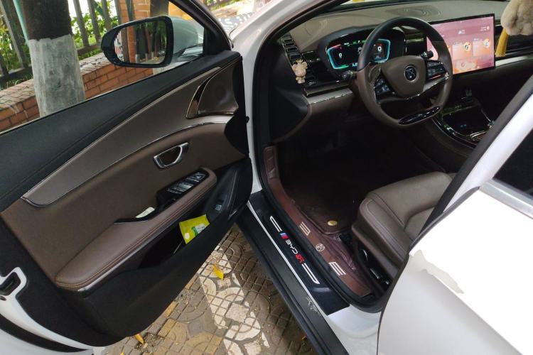 Used BYD Han 2020 EV Long-Range Luxury Model