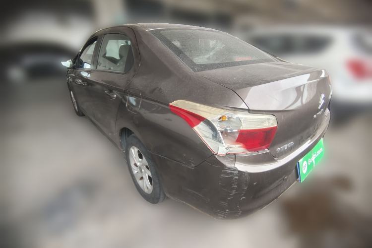 Used Citroen Elysee 2014 1.6L Manual Fashion Model CNG
