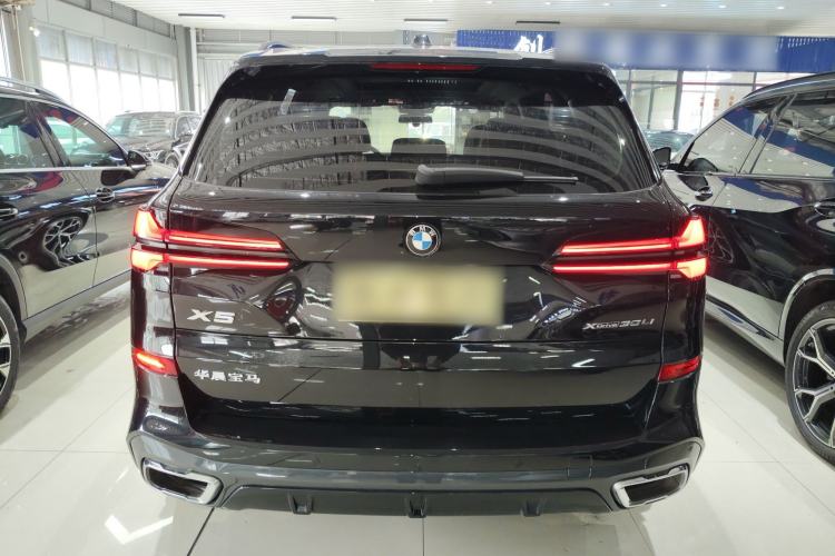 Used BMW X5 2023 xDrive 30Li Luxury M Sport Night Edition Package

