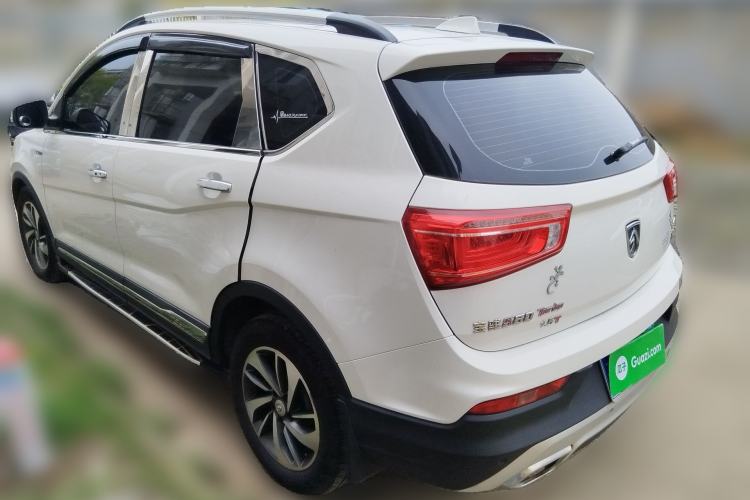 Used Baojun 560 2017 1.5T DCT Flagship Model 7 Seats