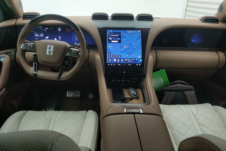 Used Yangwang U8 2023 Luxury Edition
