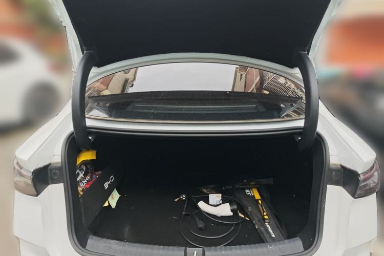 Used BYD Seal 06 New Energy 2024 DM-i 80KM Prestige Model Trunk