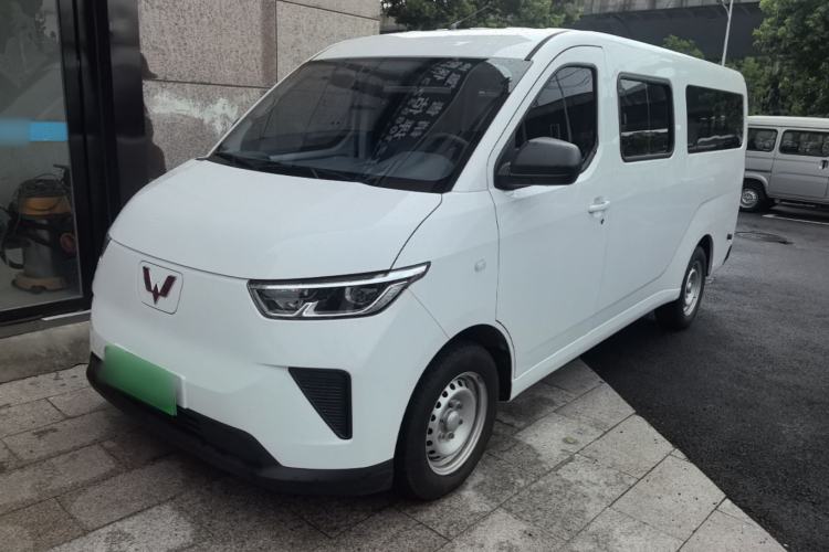 Used Wuling Yangguang 2025 Model 400km Bus Edition—Comfort Edition