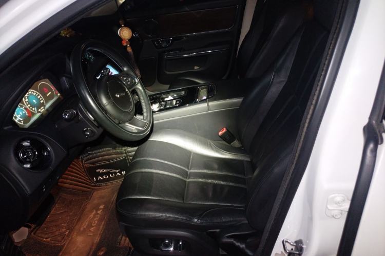 Used Jaguar XJ 2016 XJL 2.0T Two-Wheel-Drive Elegant Business Edition Left Front Seat