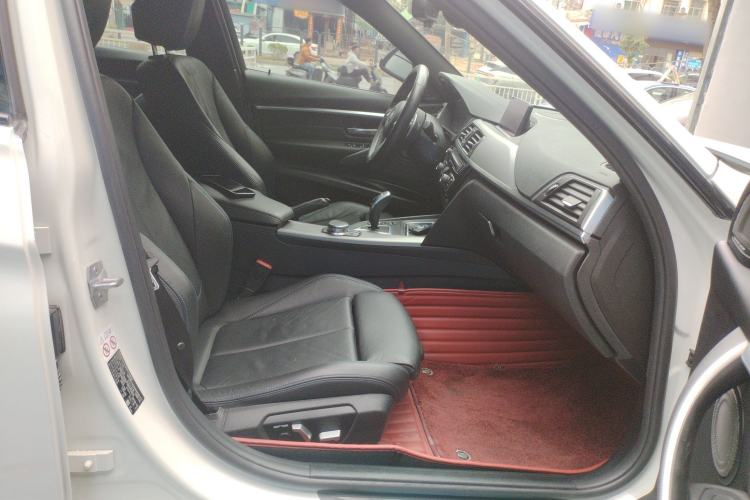 Used BMW 3 Series 2019 320i M Sport Night Edition
