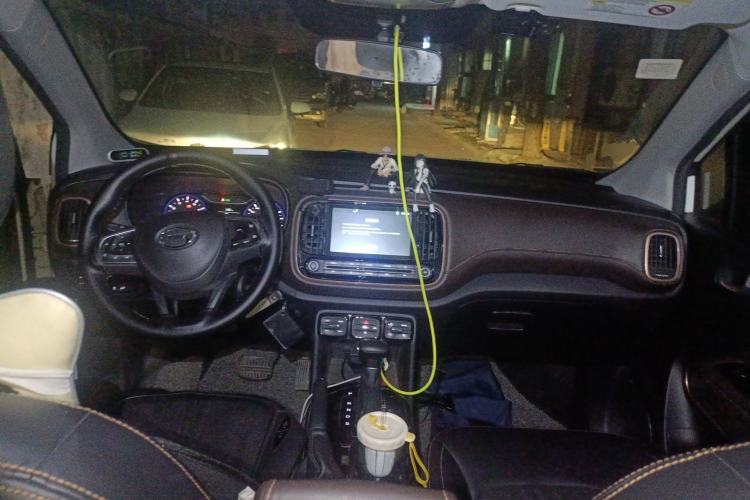 Used GAC Trumpchi GS3 2017 150N Automatic Elite Edition Center Console