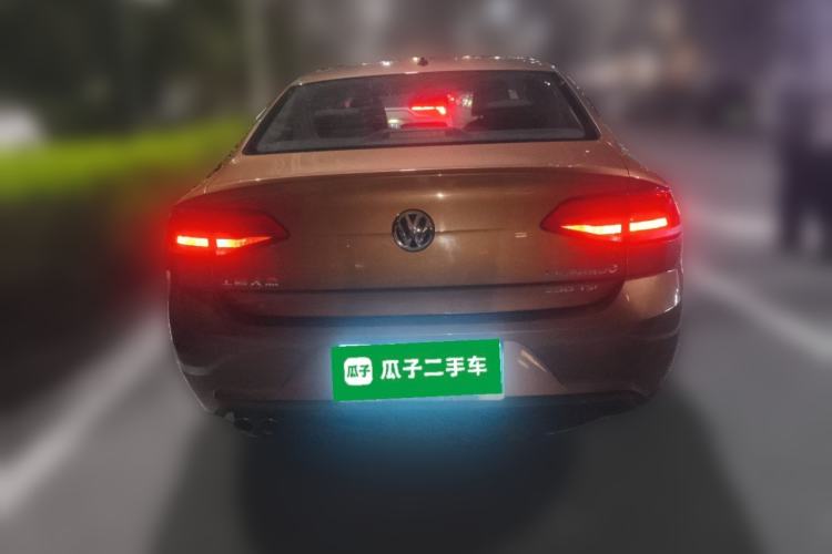 Used Volkswagen Lamando 2015 230TSI Manual Trend Edition Rear