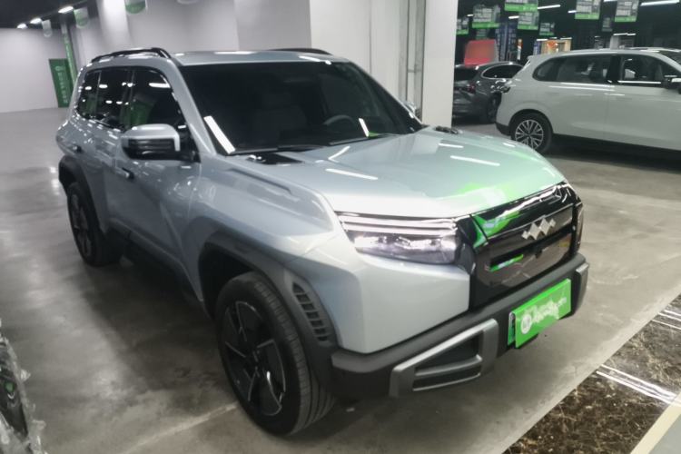 Used Formula Leopard Titanium 3 2025 501 km All-Wheel Drive Intelligent Driving Max Edition Front Right 45 Deg