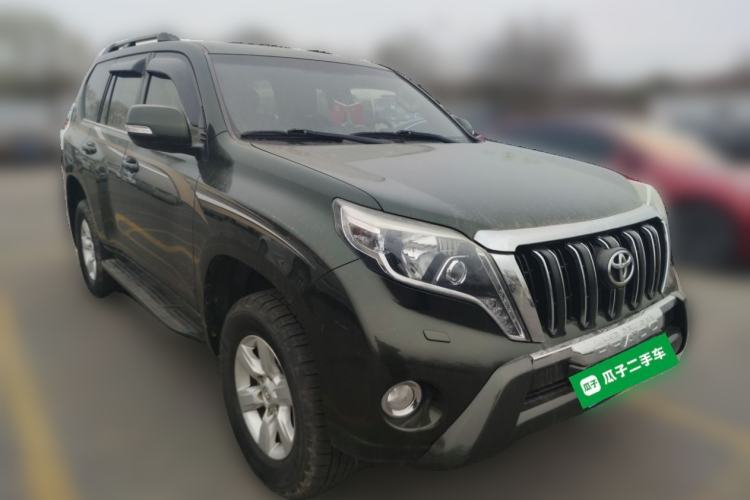 Used Toyota Prado 2010 2.7L Automatic Deluxe Edition Front Right 45 Deg