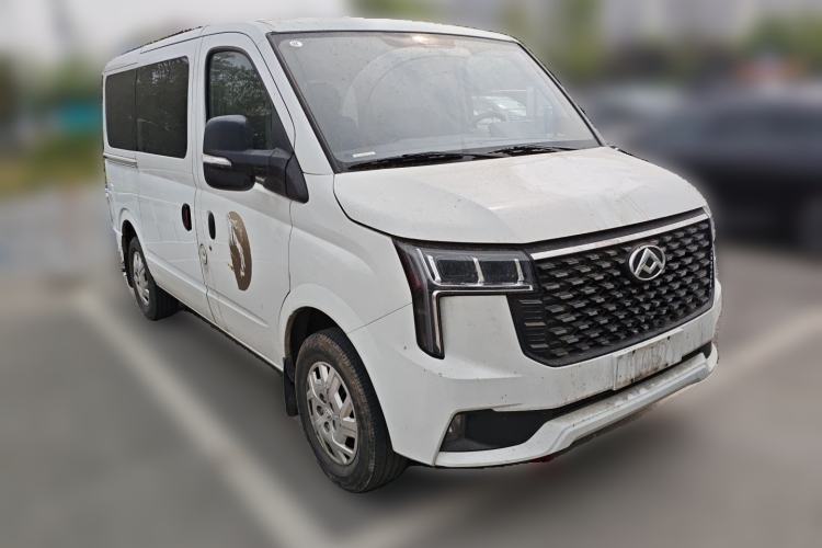 Used SAIC MAXUS Xintu V80 2023 2.0T Manual Classic Aoyuntong Short Wheelbase Ultra-Low Roof 5/6-Seater Front Right 45 Deg