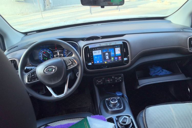 Used AION Trumpchi GE3 2017 310 Smart Edition Center Console