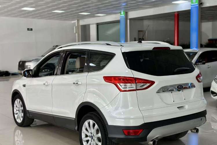 Used Ford Kuga 2013 2.0L GTDi Four-Wheel-Drive Elite Model